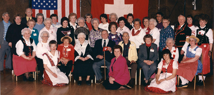 Group Picture of the 80-Year Anniversary in 1993